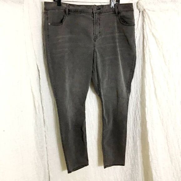 Old Navy NWT Gray Super Skinny Jeans Size XXL - Picture 1 of 8